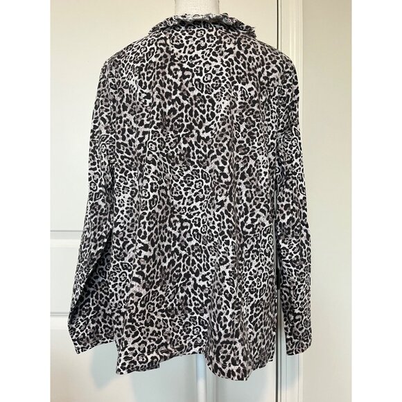 Chaps Classics Womens Leopard Print Ruffled Top Size 3X 100% Cotton Animal Soft - Picture 2 of 7